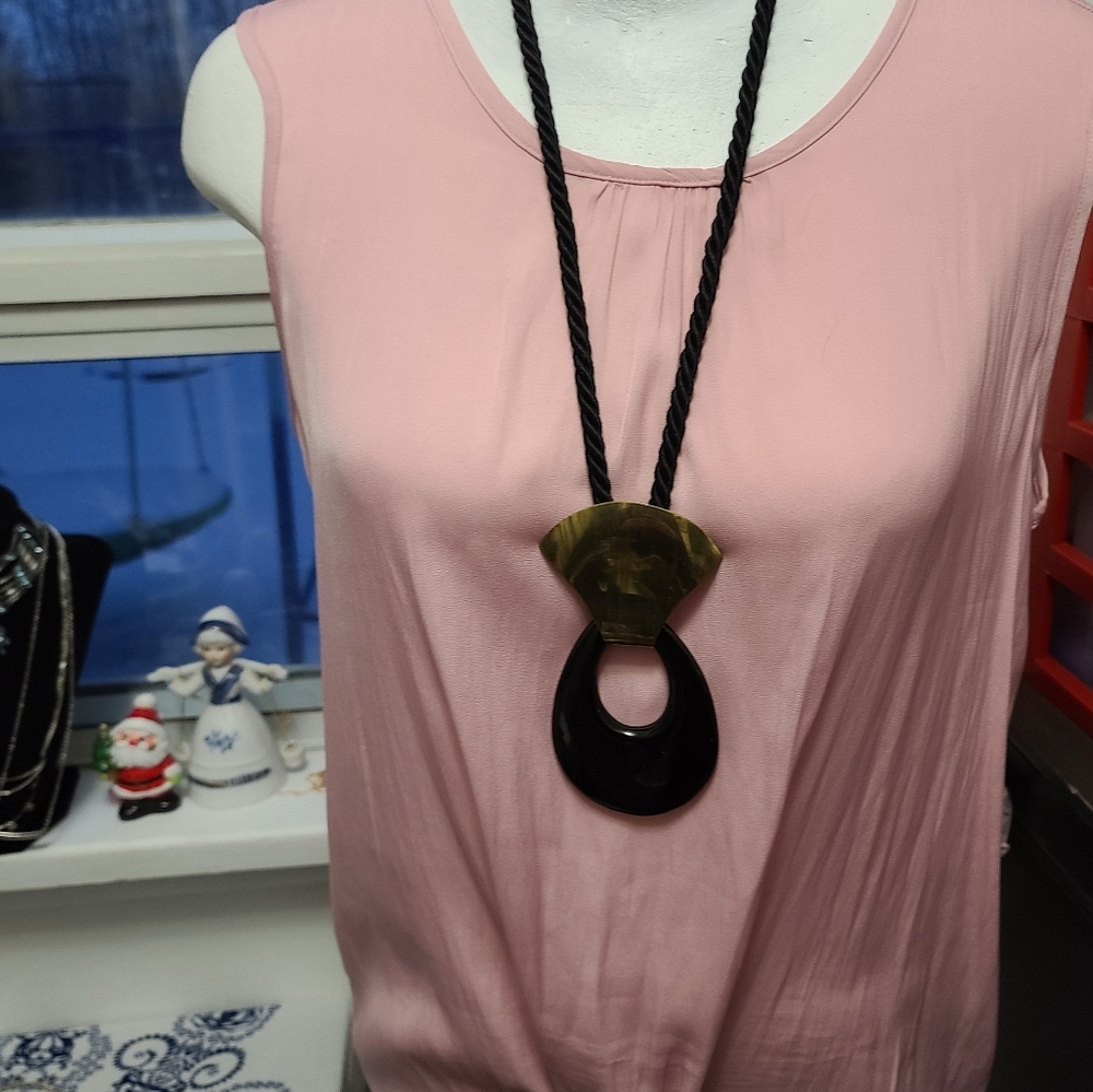 Artisan Large Black & Gold Pendant Necklace